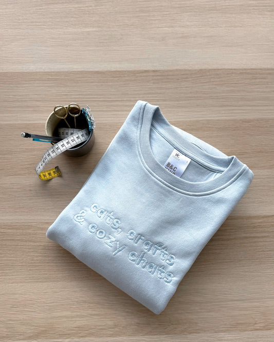 Cats, Crafts & Cozy Chats Trui